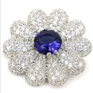 New Elegant flower diamond sapphire pendant
